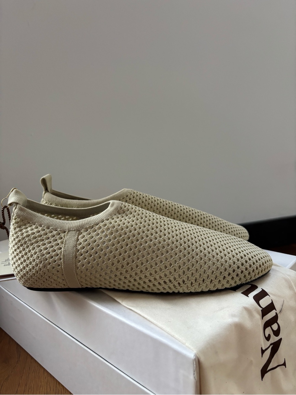 NWT Nanushka Maris Sand Mesh Knit Slip-On Flats EU 37 US 7